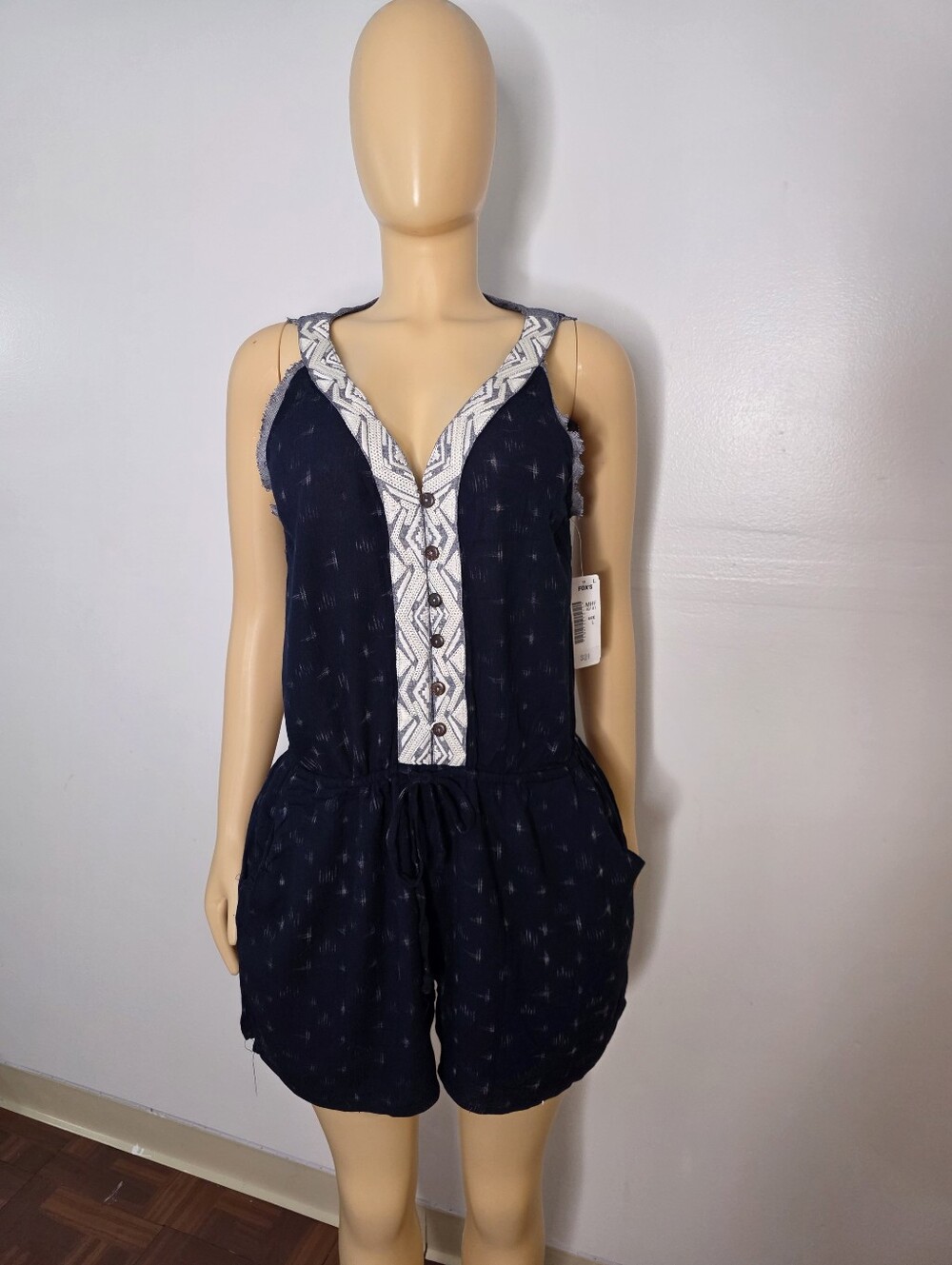 Miss Me Navy Blue Sleeveless Romper with Embroidered Placket Size US/L